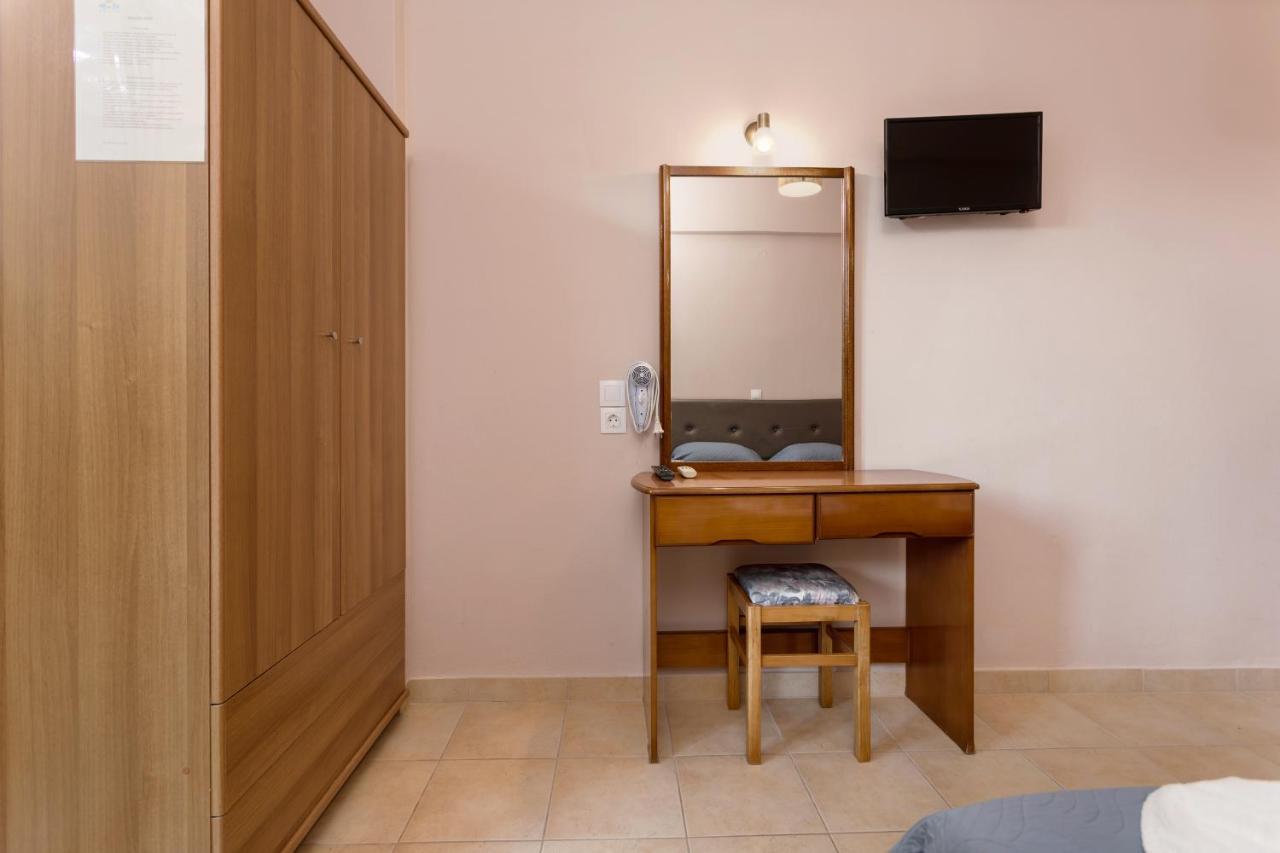 Mare Blu Studios & Suites Laganas Extérieur photo