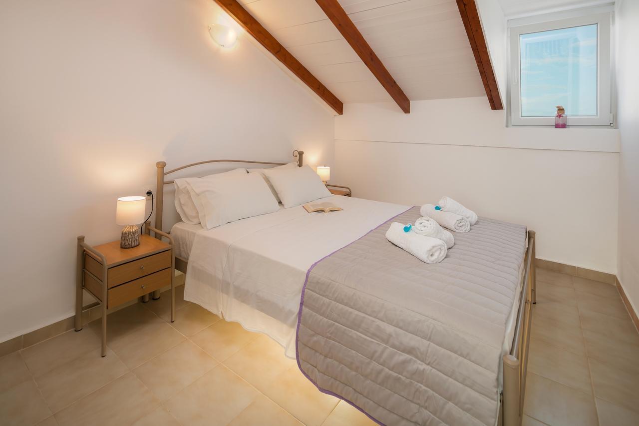 Mare Blu Studios & Suites Laganas Extérieur photo