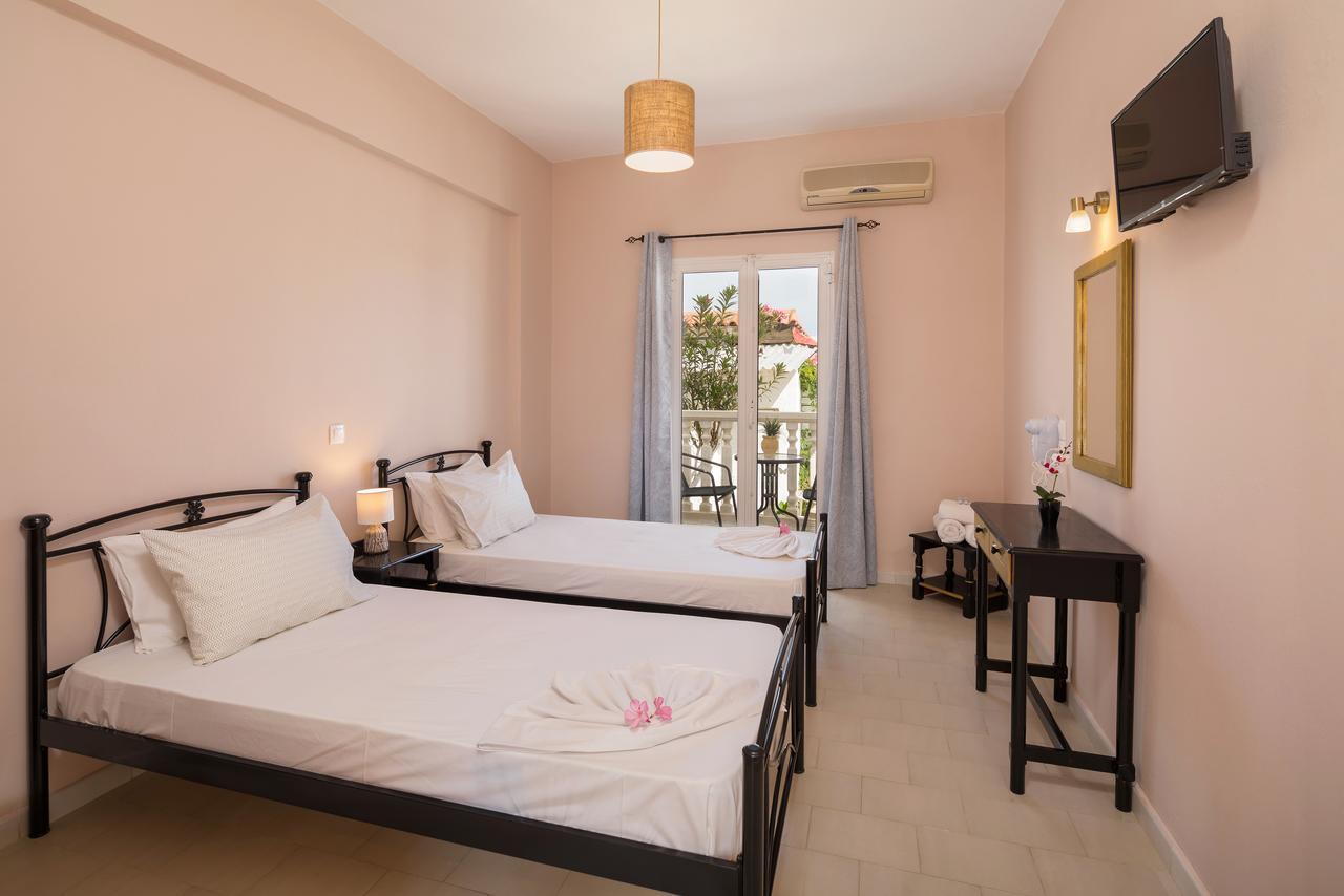 Mare Blu Studios & Suites Laganas Extérieur photo