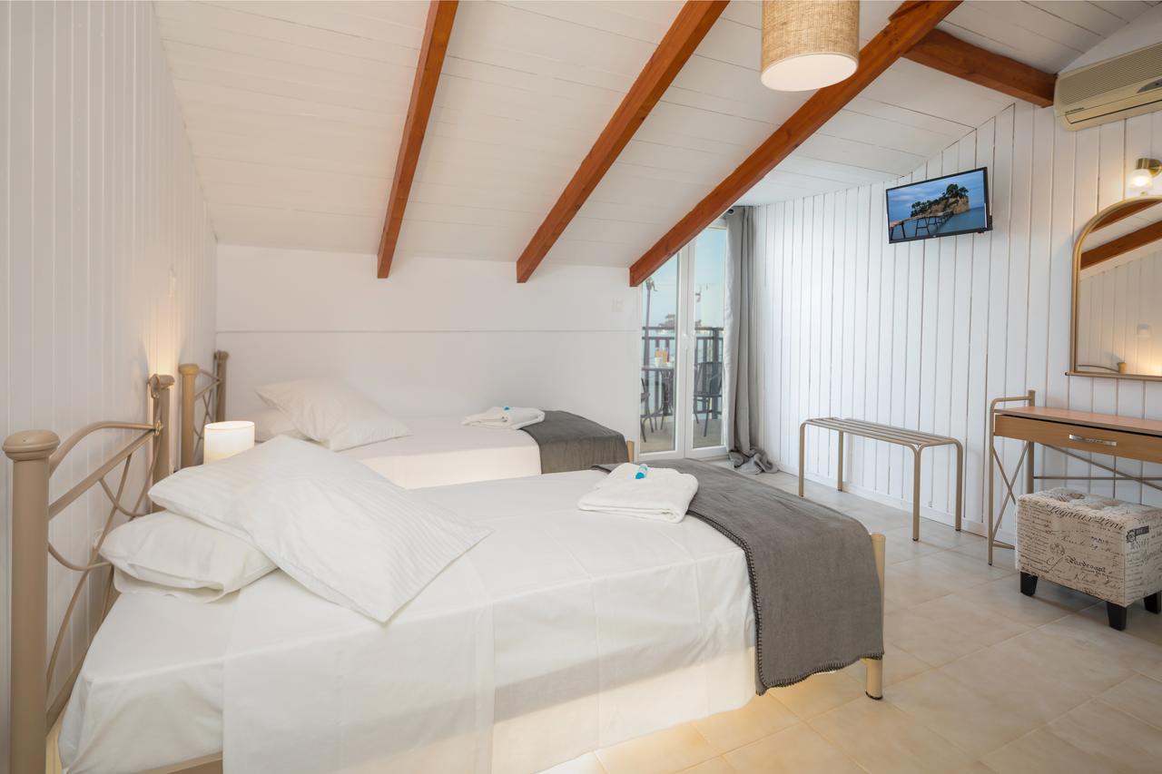 Mare Blu Studios & Suites Laganas Extérieur photo