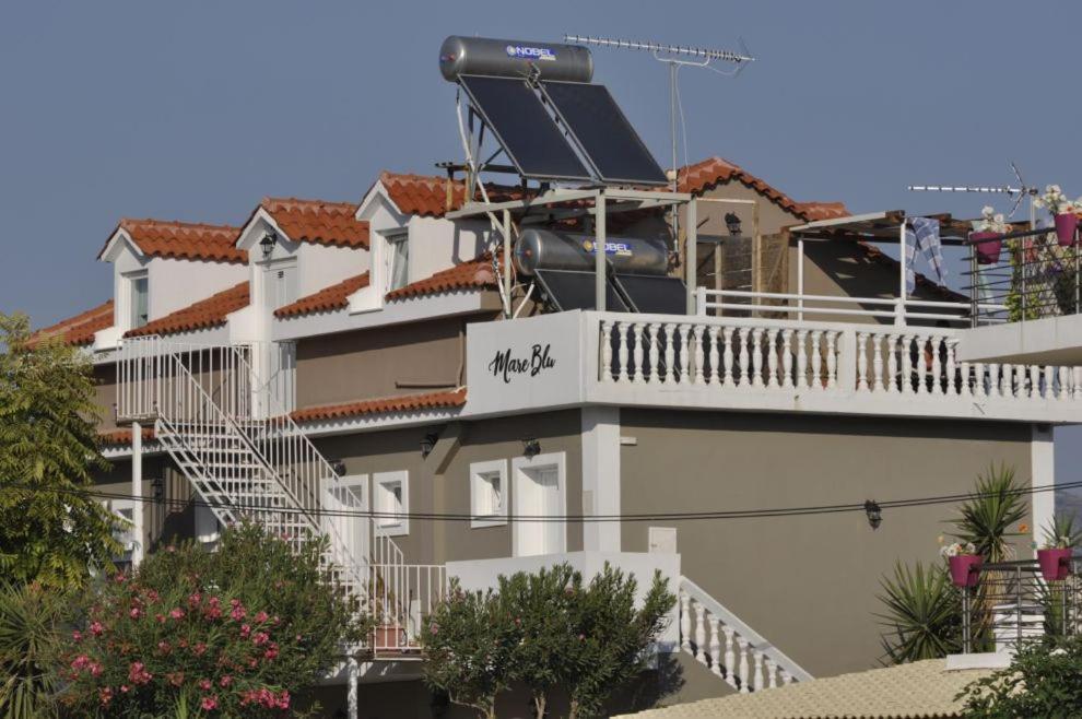 Mare Blu Studios & Suites Laganas Extérieur photo